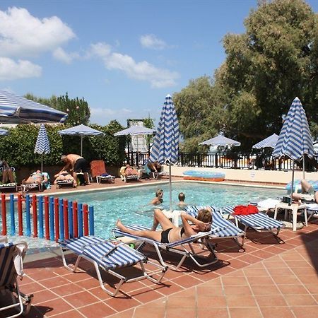 Margarita Beach Hotel Agia Marina  Luaran gambar